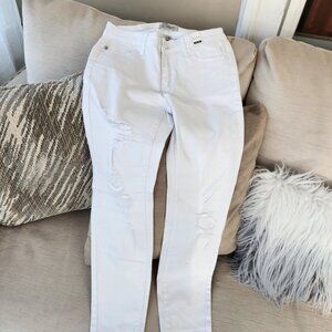 Judy Blue White Distressed Jeans NWT size3 or 26 mid rise skinny fit